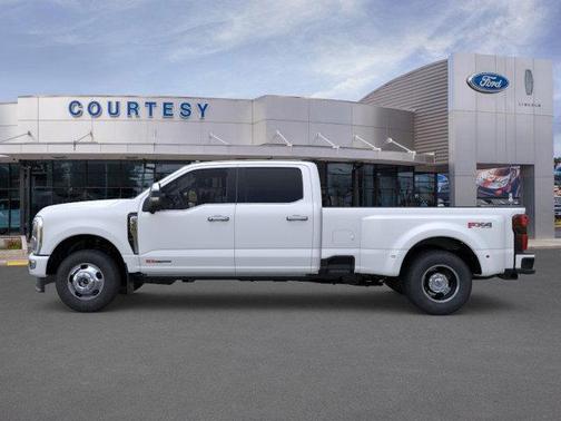 2026 Ford F-350 Platinum