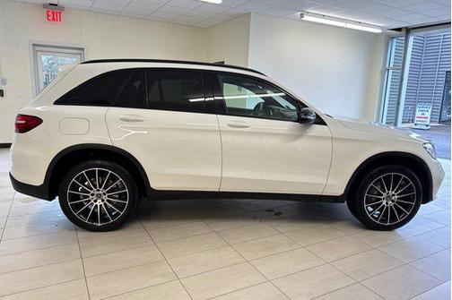 2019 Mercedes-Benz GLC 300 Base