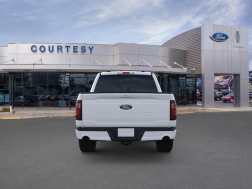 Oxford White 2026 Ford F-150 XLT