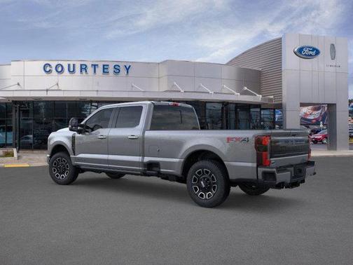 2025 Ford F-350 Platinum