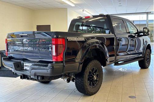 2022 Ford F-350 Lariat