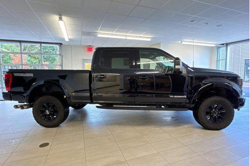 2022 Ford F-350 Lariat