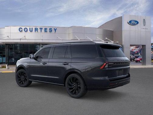 2025 Lincoln Navigator Reserve
