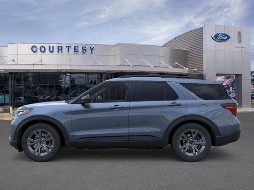 2026 Ford Explorer Active w/200A Pkg