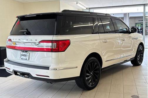 2021 Lincoln Navigator Black Label