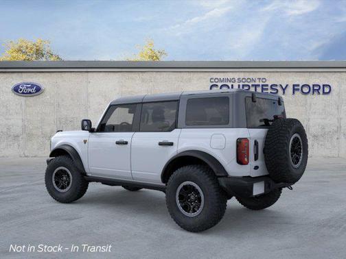 Oxford White 2026 Ford Bronco Badlands