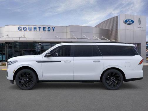 2025 Lincoln Navigator Reserve