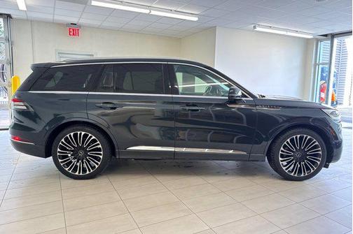 2023 Lincoln Aviator Black Label AWD