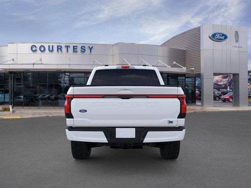 2025 Ford F-150 Lightning LARIAT