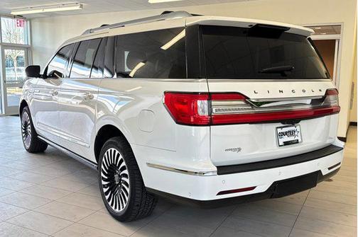 2021 Lincoln Navigator Black Label