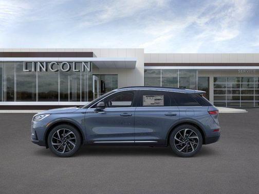 Whisper Blue Metallic Clearcoat 2025 Lincoln Corsair Reserve