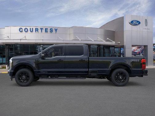 2025 Ford F-350 Lariat