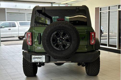 Eruption Green Metallic 2023 Ford Bronco Wildtrak
