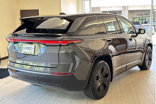 2025 Jeep Wagoneer S Launch Edition