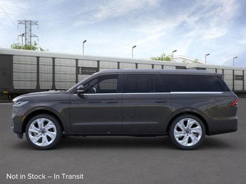 2025 Lincoln Navigator Black Label