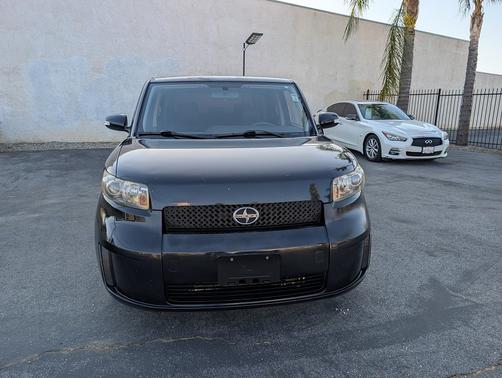 2010 Scion xB Release Series 7.0