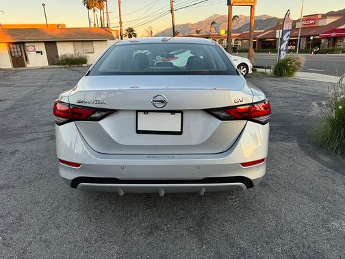 2022 Nissan Sentra SV