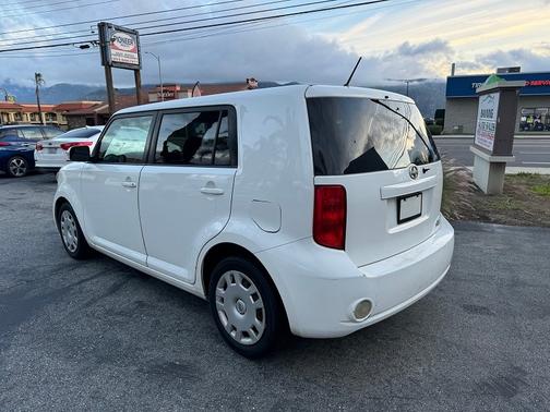 2008 Scion xB Base