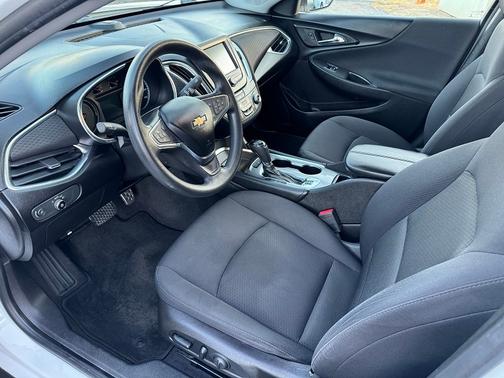 2016 Chevrolet Malibu Hybrid 