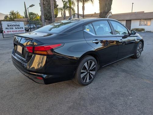 2021 Nissan Altima 2.5 SV