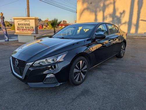 2021 Nissan Altima 2.5 SV