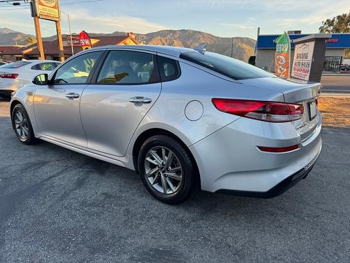2019 Kia Optima LX