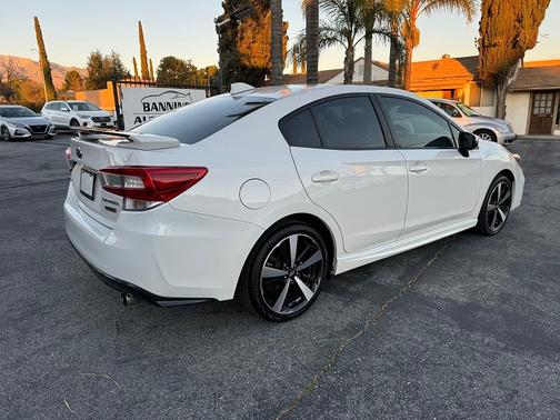 2019 Subaru Impreza 2.0i Sport