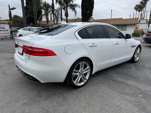 White 2017 Jaguar XE 35t Prestige
