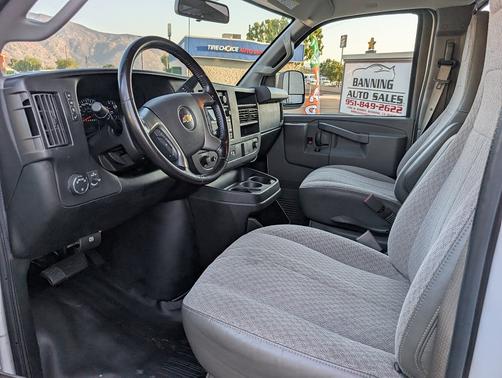 2017 Chevrolet Express 2500