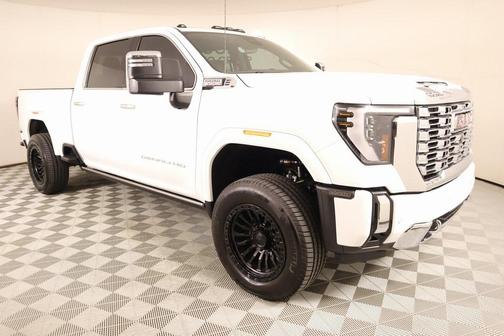 2024 GMC Sierra 2500 Denali