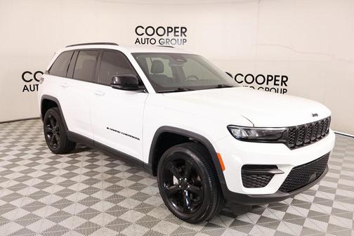 2022 Jeep Grand Cherokee Altitude