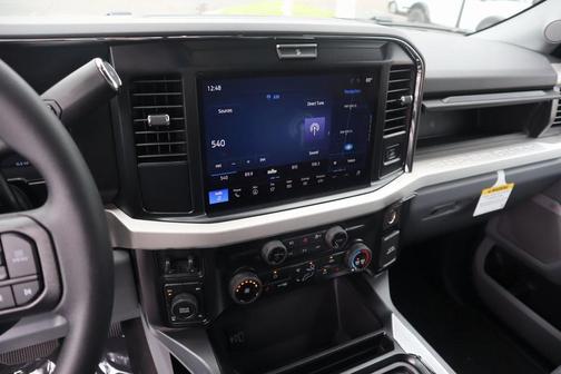 2025 Ford F-350 XLT