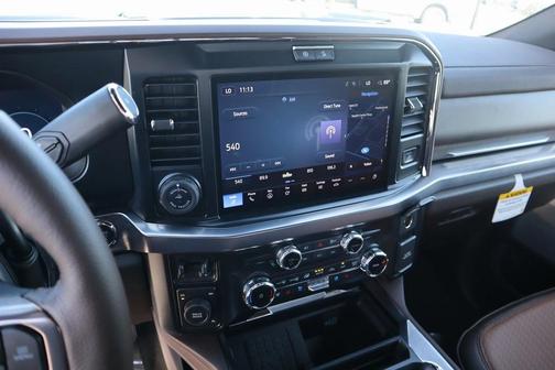 2025 Ford F-350 Platinum