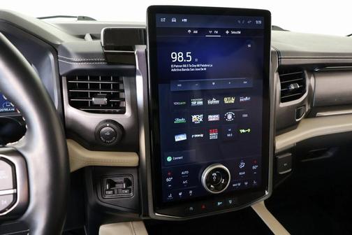 2024 Ford Expedition Max Platinum