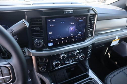 2025 Ford F-250 Platinum