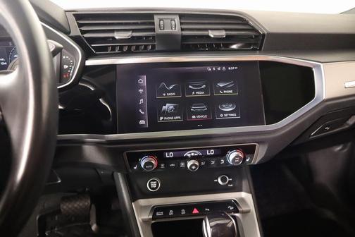 2022 Audi Q3 45 S line Premium