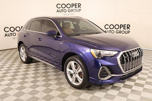 2022 Audi Q3 45 S line Premium