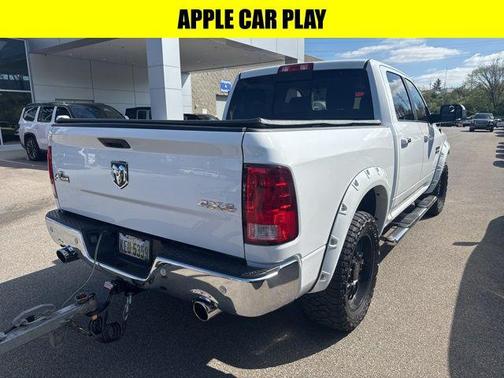 Bright White Clearcoat 2016 RAM 1500 Big Horn