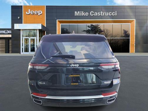 2025 Jeep Grand Cherokee Summit