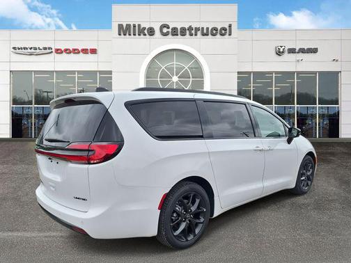 2026 Chrysler Pacifica Limited