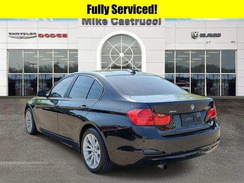 Black Sapphire Metallic 2014 BMW 320 i