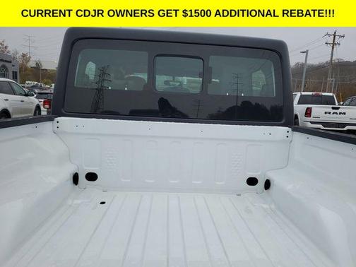 2026 Jeep Gladiator Sport