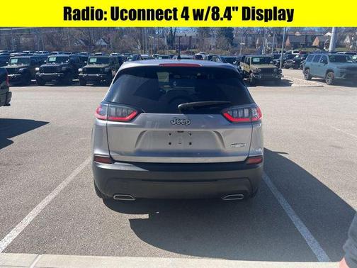 2022 Jeep Cherokee Latitude Lux