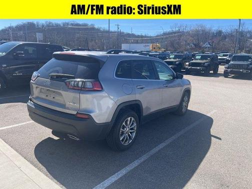 2022 Jeep Cherokee Latitude Lux