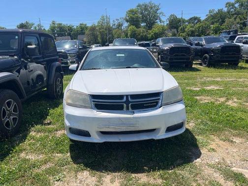 Bright White Clearcoat 2012 Dodge Avenger SXT