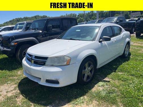 Bright White Clearcoat 2012 Dodge Avenger SXT