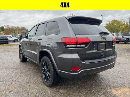 2018 Jeep Grand Cherokee Altitude