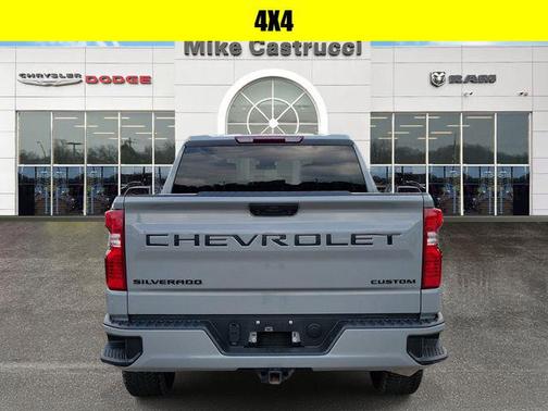 Slate Gray Metallic 2024 Chevrolet Silverado 1500 Custom