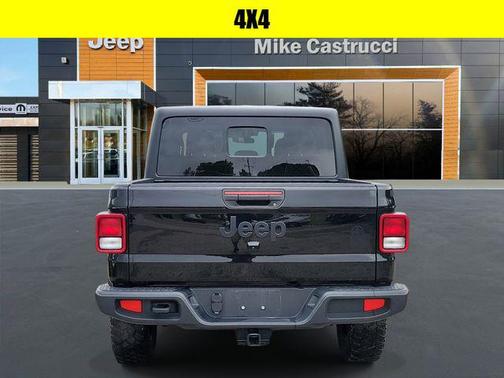 Black Clearcoat 2023 Jeep Gladiator Willys 4x4