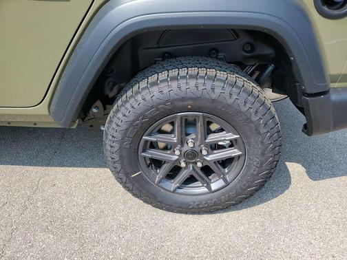2025 Jeep Wrangler Sport S